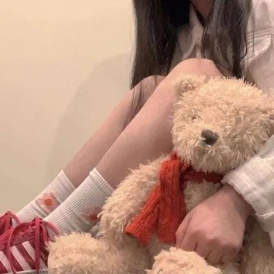 靓佬揾靴著